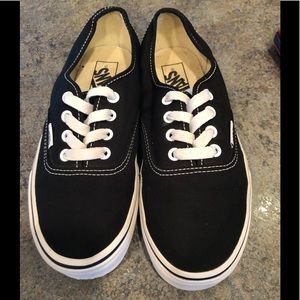 NWOB Black Van’s Size 7